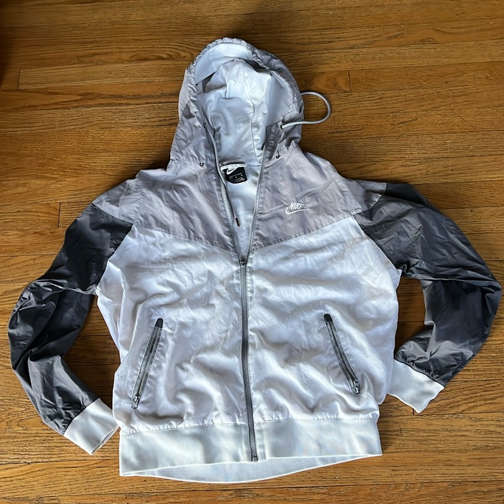 Men’s Nike Windbreaker